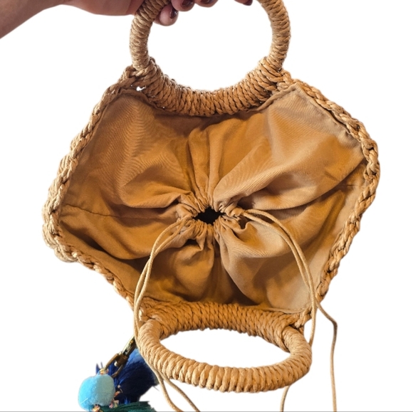 Ratan Wicker Top Handle Drawstring Handbag - Picture 4 of 8